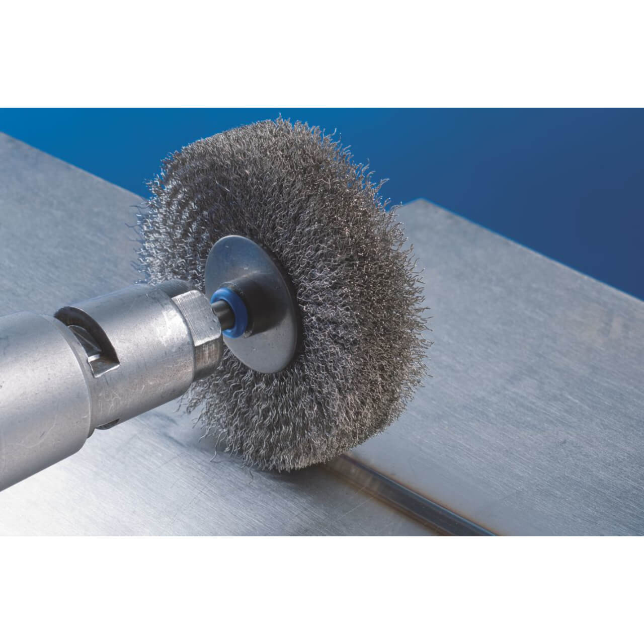 Pferd 100x10x6mm Shaft Mounted Crimped Steel Wire Brush Carded