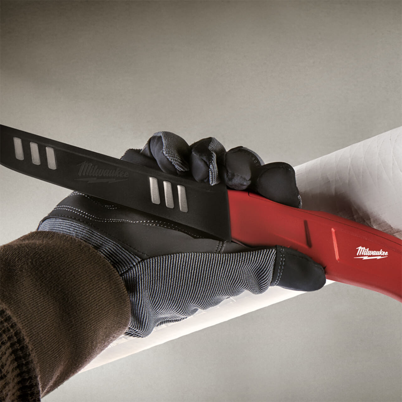 Milwaukee Smooth Blade Insulation Knife