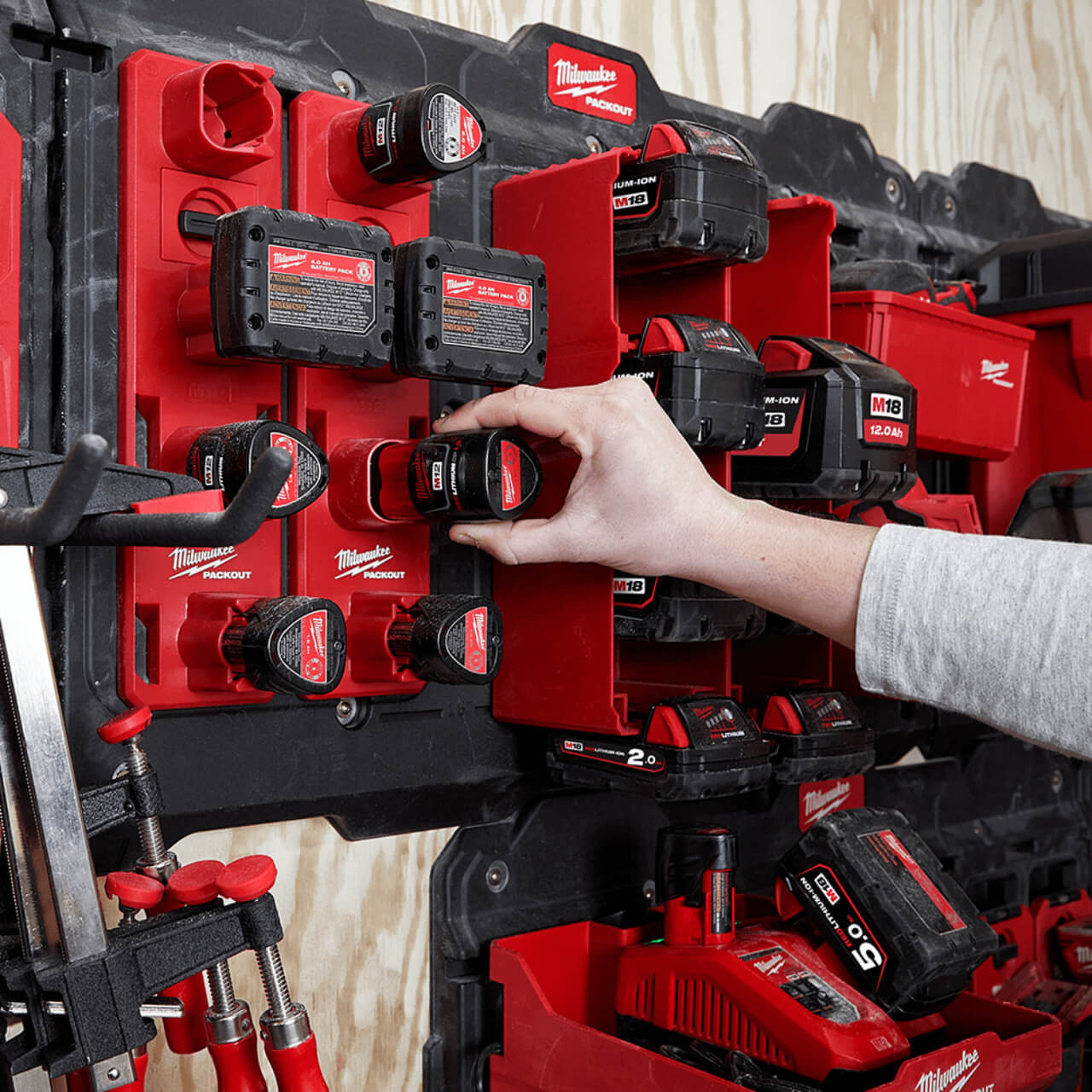 Milwaukee Packout M12 Battery Rack