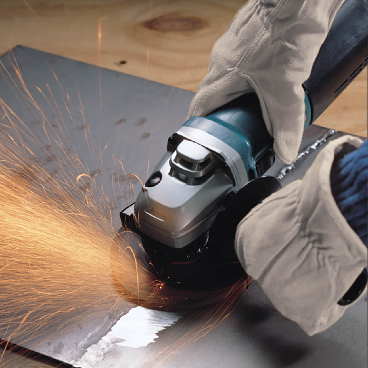 Makita Angle Grinder 125mm Electronic Torque 1400W Makita Angle Grinder 125mm Electronic Torque 1400W