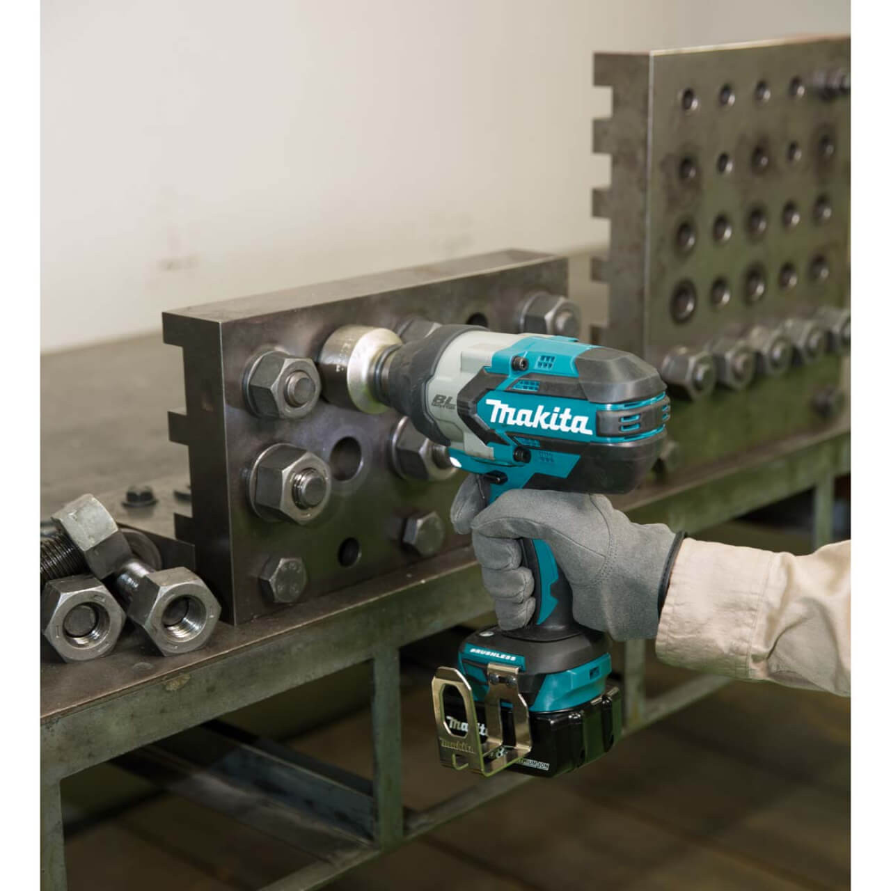 Makita 18V Brushless 3/4” Impact Wrench. 1.050Nm - Tool Only