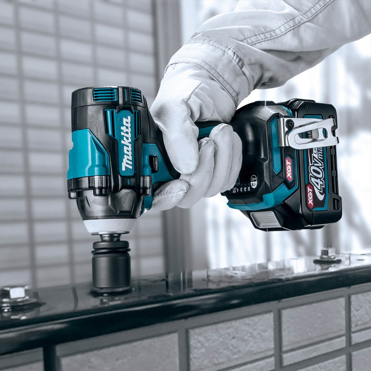 Makita 40V Max BRUSHLESS 1/2” Pin Detent Impact Wrench - Tool Only