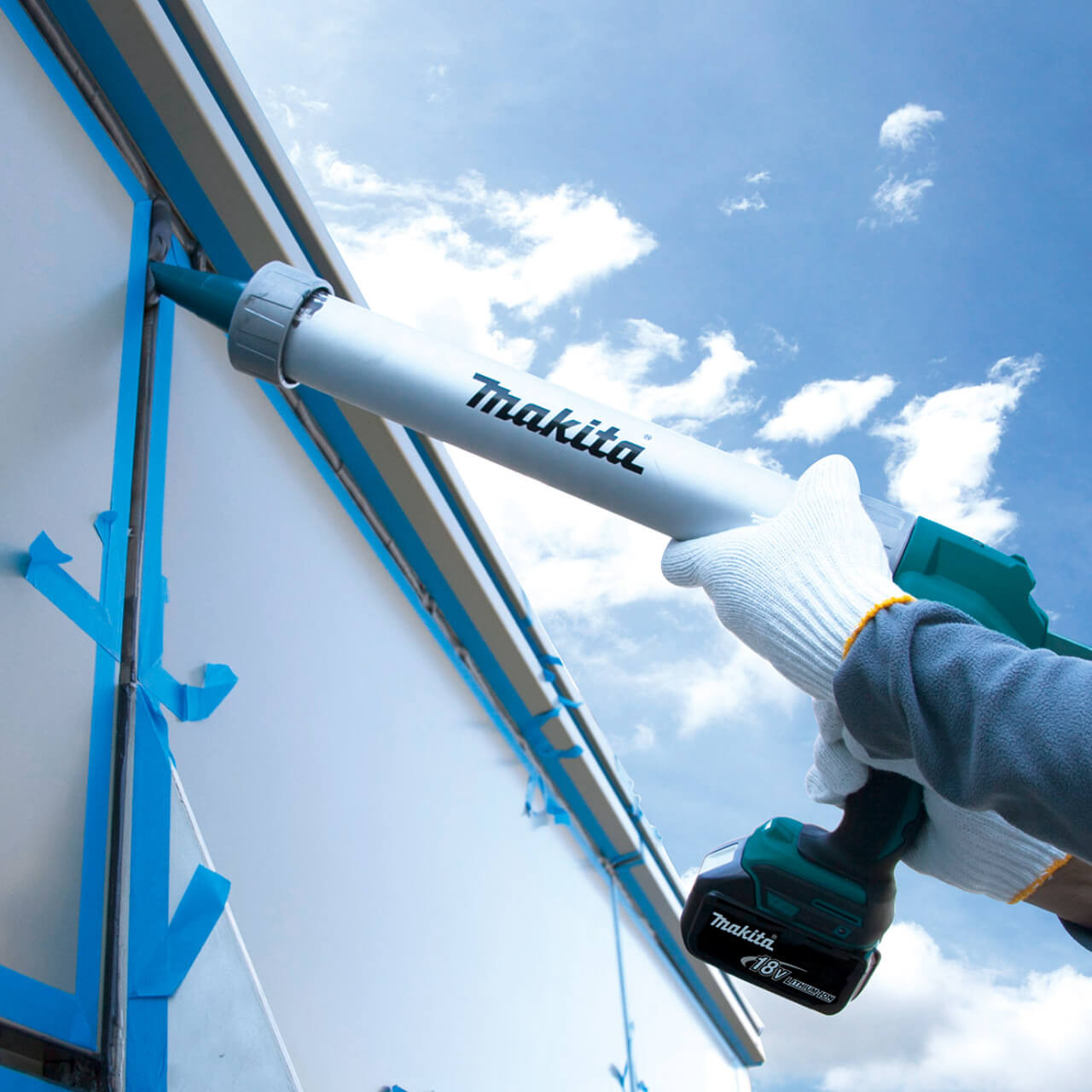 Makita 18V 600ml Caulking Gun - Tool Only