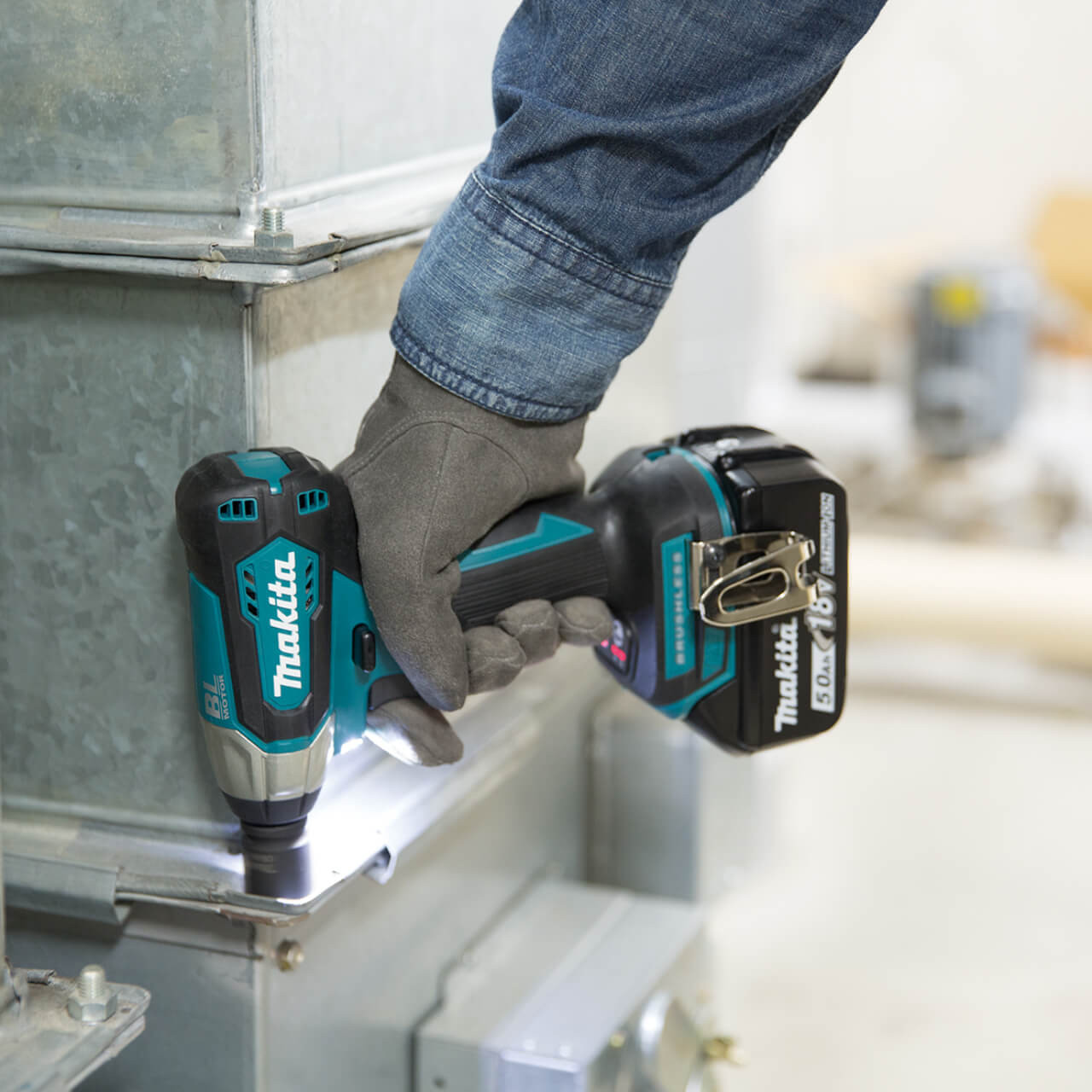 Makita 18V SUB-COMPACT BRUSHLESS 1/2” Impact Wrench - Tool Only