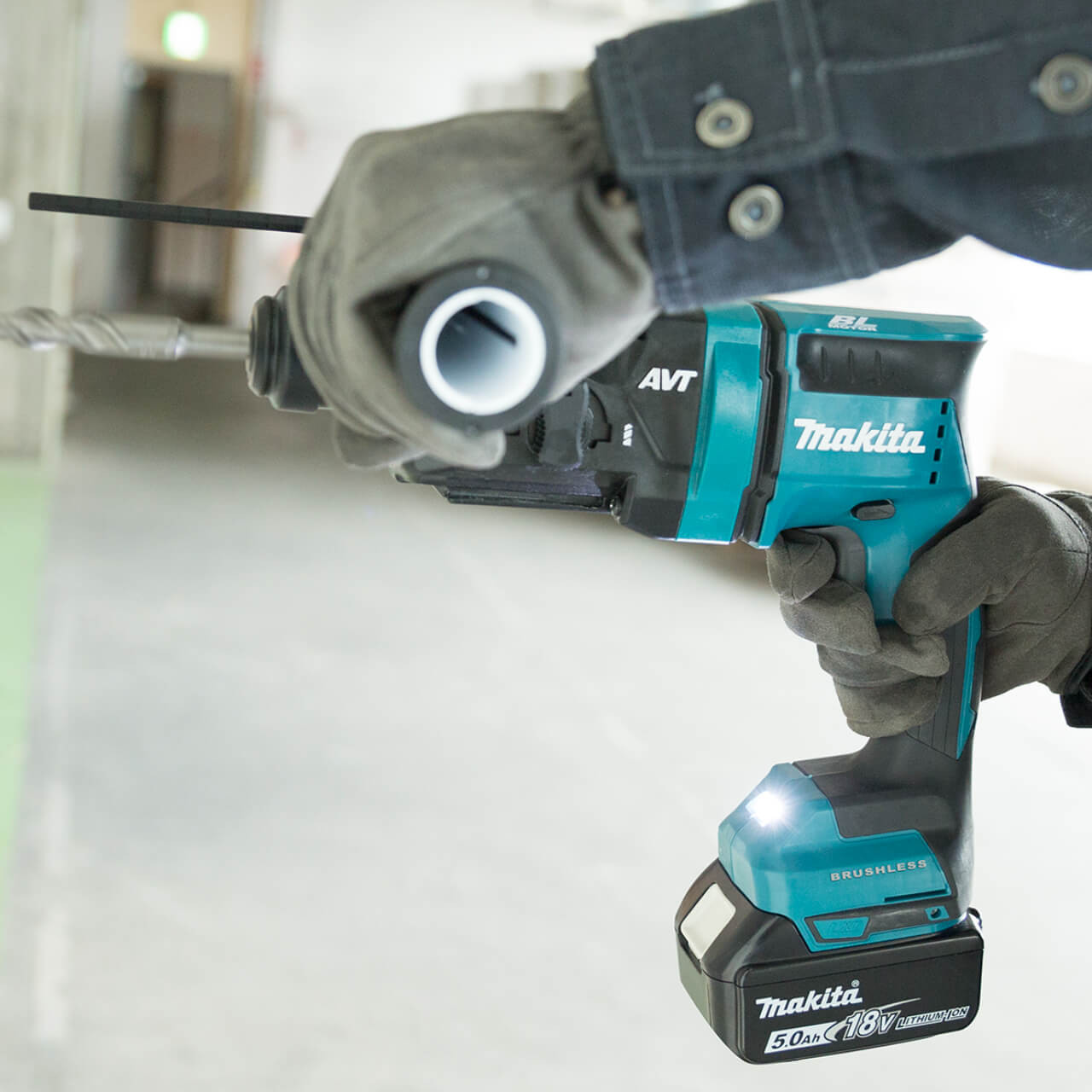 Makita 18V BRUSHLESS AWS* 18mm SDS Plus Rotary Hammer - Tool Only