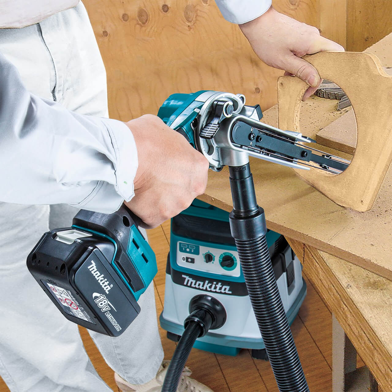 Makita 18V BRUSHLESS 9mm Power File - Tool Only