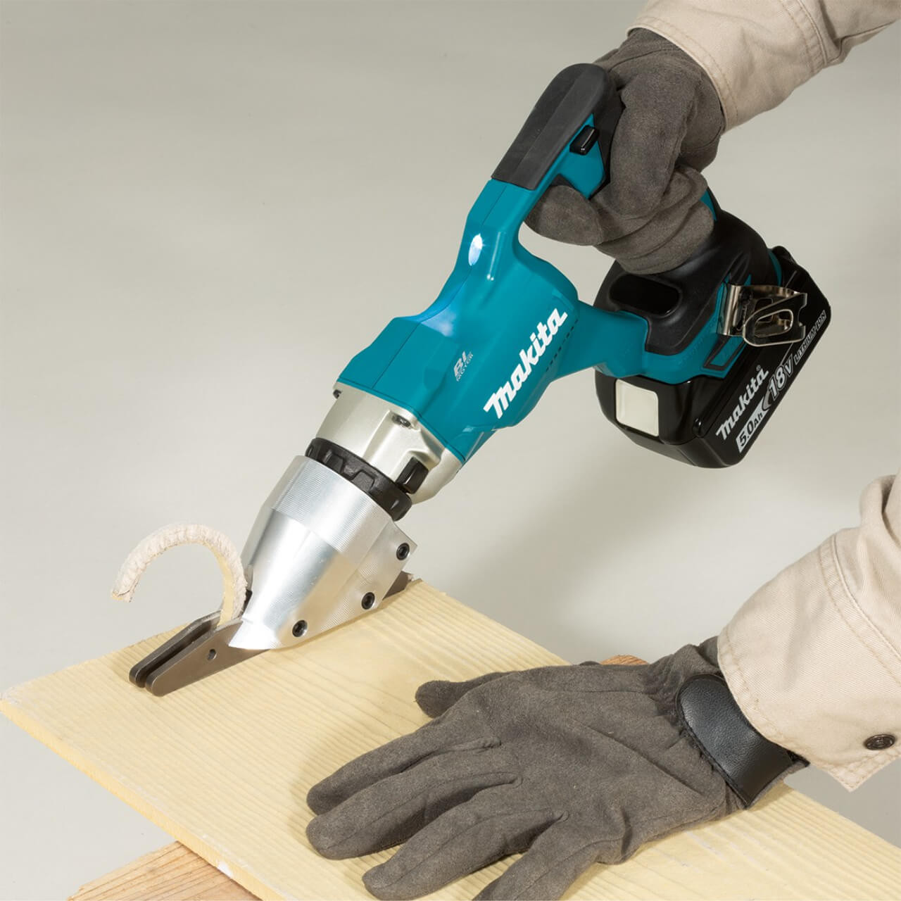 Makita 18V BRUSHLESS 13mm Fibre Cement Shears - Tool Only