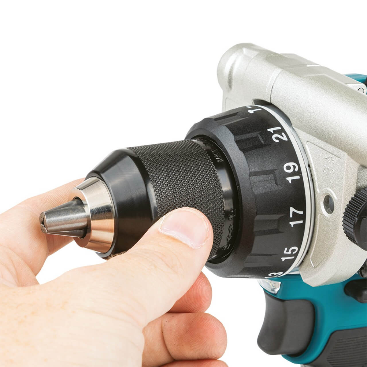 Makita 18V BRUSHLESS Heavy Duty Hammer Driver Drill Kit - Includes 2 x 5.0Ah Batteries. Rapid Charger & Carry Case