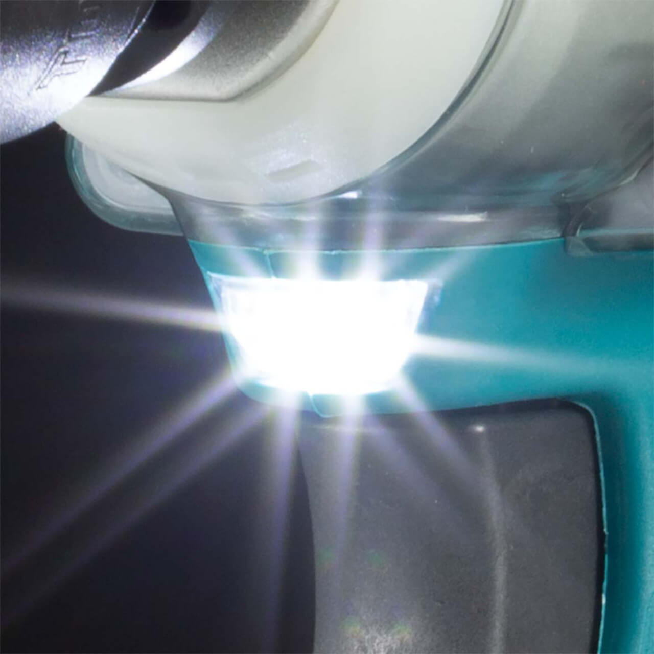 Makita 18V BRUSHLESS 1/2” Detent Pin Impact Wrench Kit - Includes 2 x 5.0Ah Batteries. Rapid Charger & Carry Case