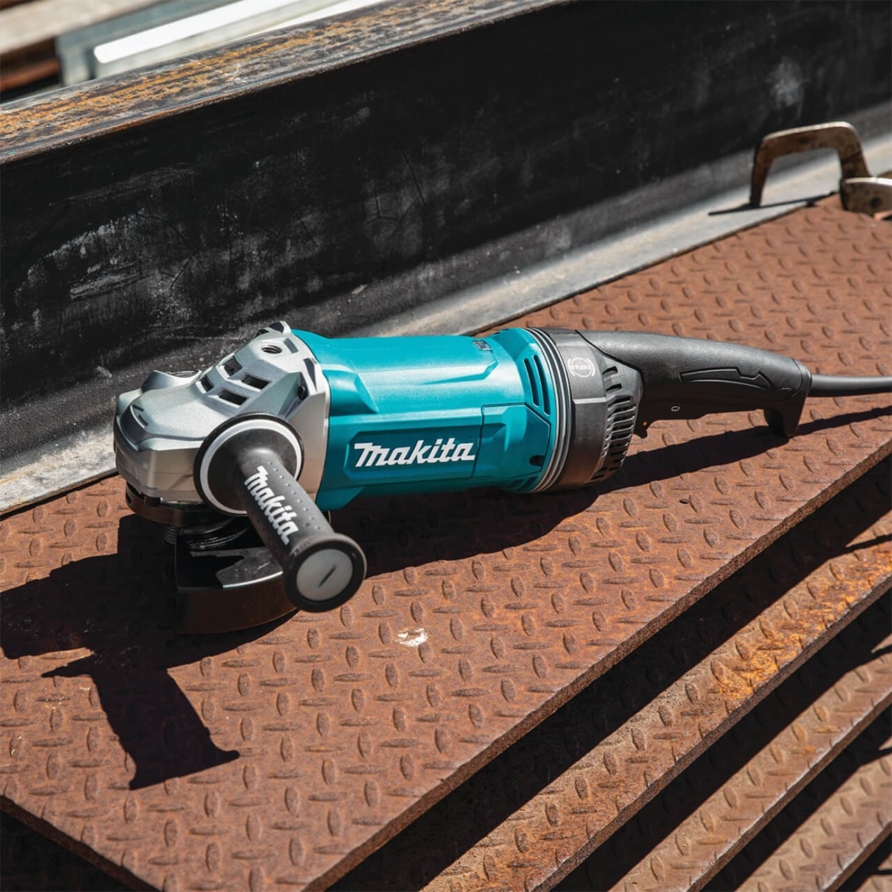 Makita 180mm / 7” Straight Handle Angle Grinder