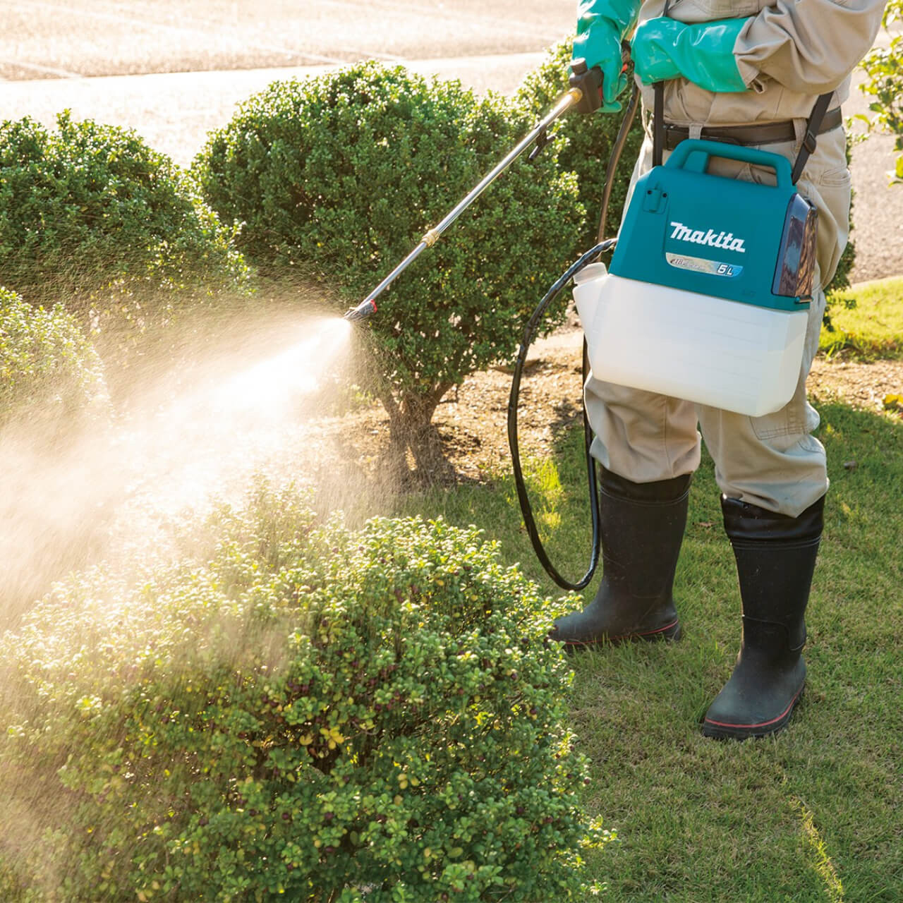 Makita 18V 5L Garden Sprayer