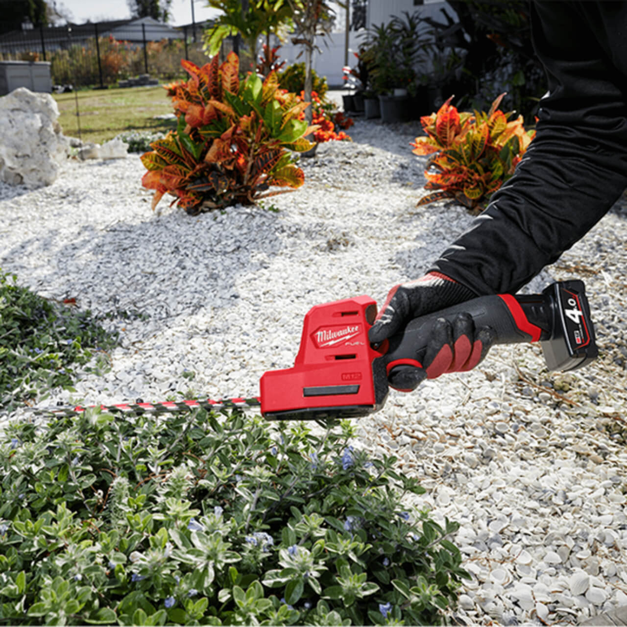 Milwaukee M12 Fuel Hedge Trimmer Skin Only