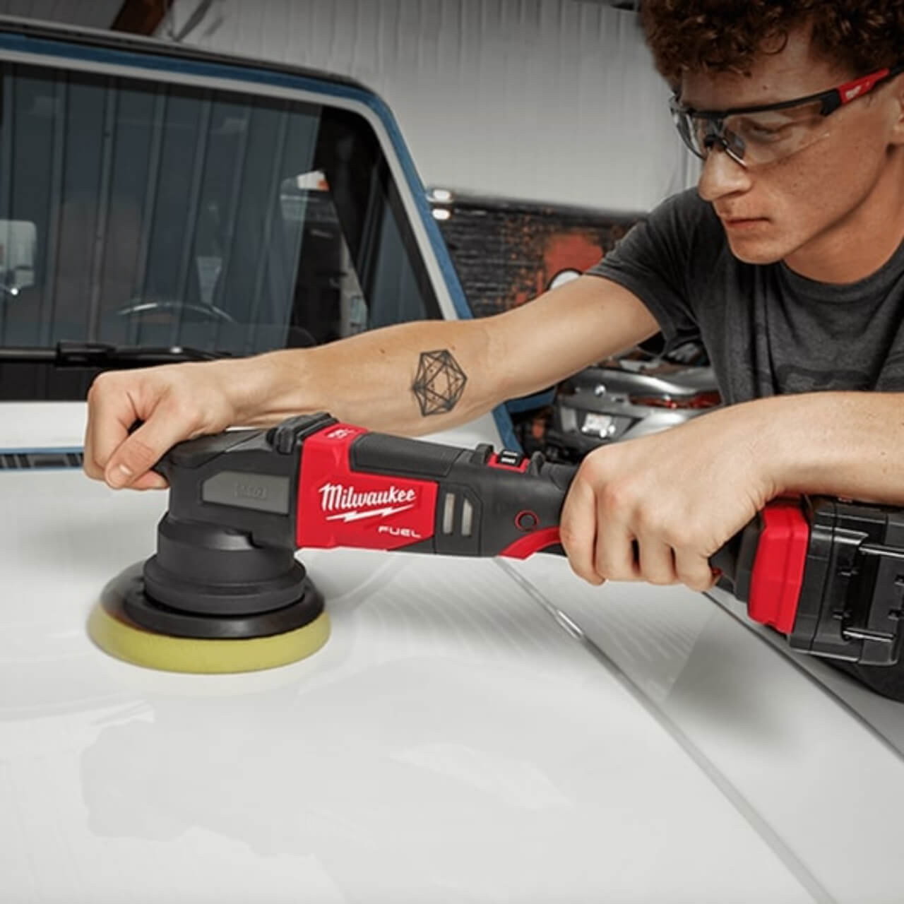 Milwaukee M18 Fuel Random Orbital Polisher 150mm Skin Only