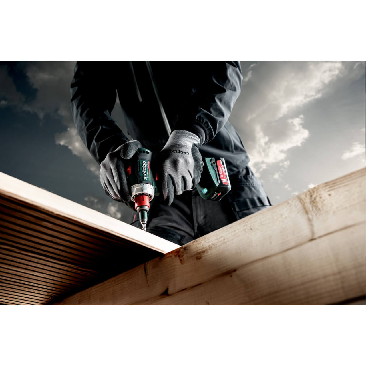 Metabo PowerMaxx BS 12 BL Q 12V Brushless Drill/Driver 10mm - Skin Only