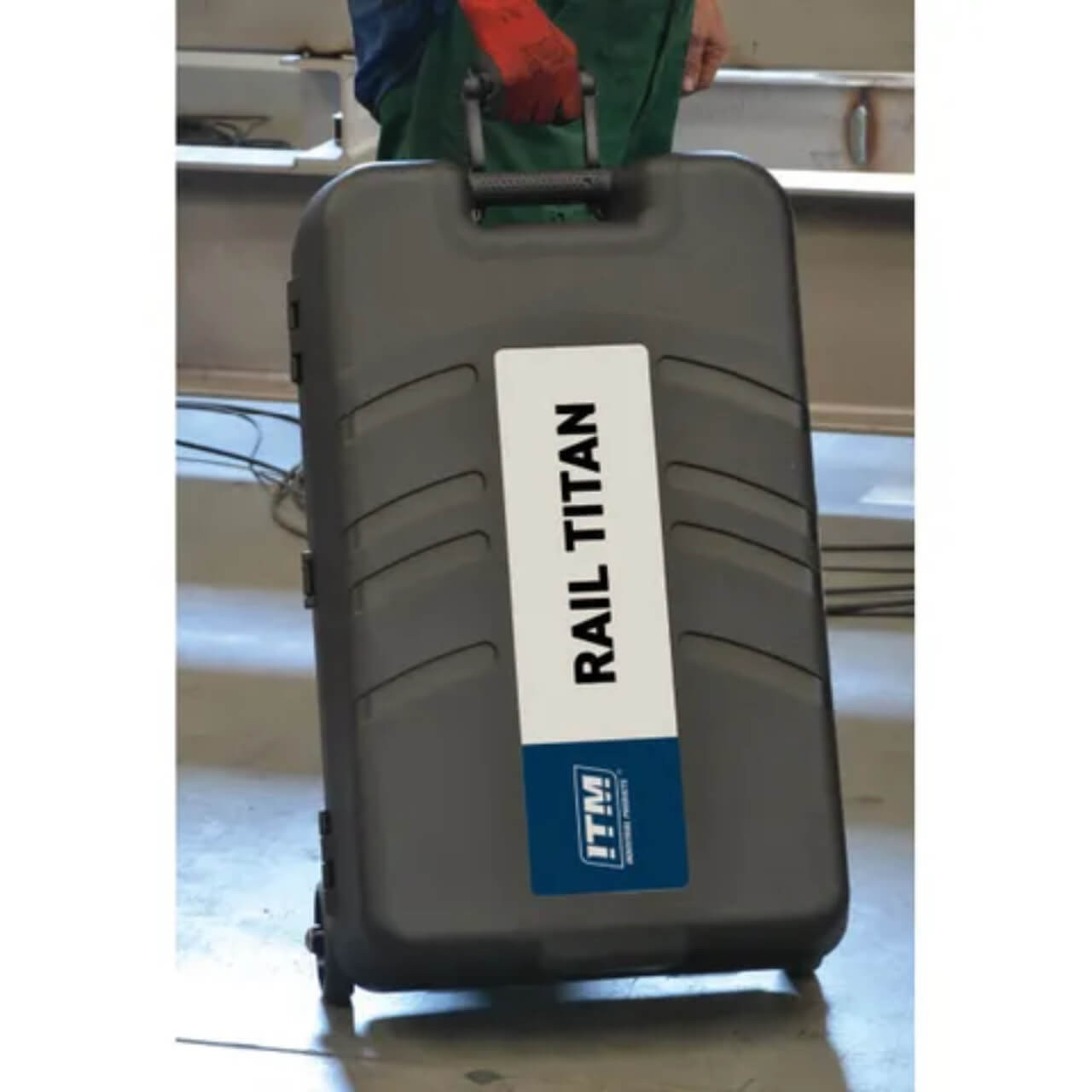 ITM Motorized Vertical Slide For Rail Titan