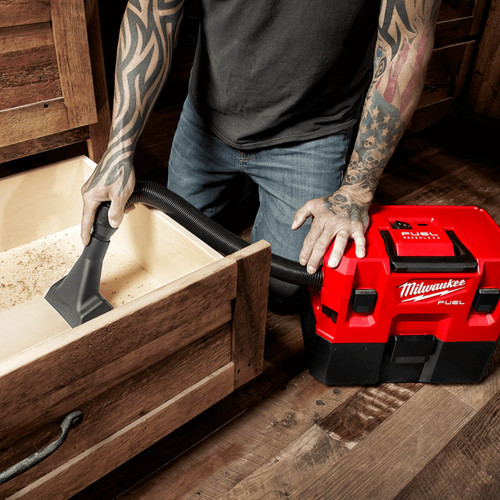 Milwaukee M12 Fuel Cordless Wet/Dry Vacuum L Class Skin Only