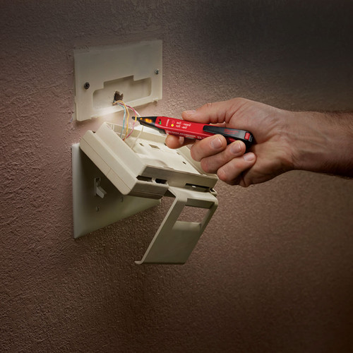 Milwaukee 10-1000V Dual Range Voltage Detector Tool Only