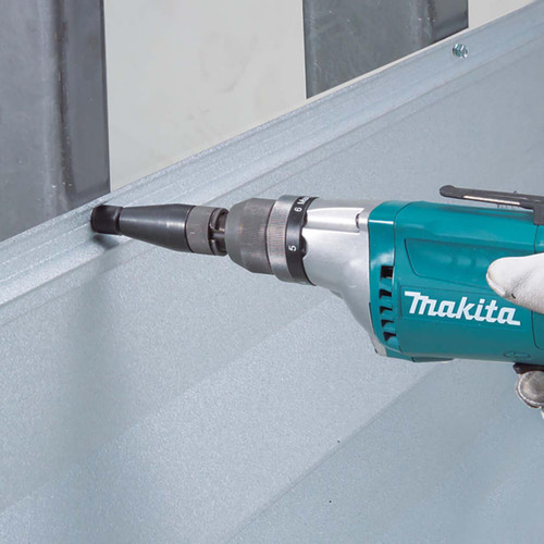 Makita Screwdriver Tek 570W
