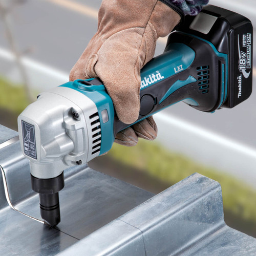 Makita 18V 1.6mm Nibbler - Tool Only