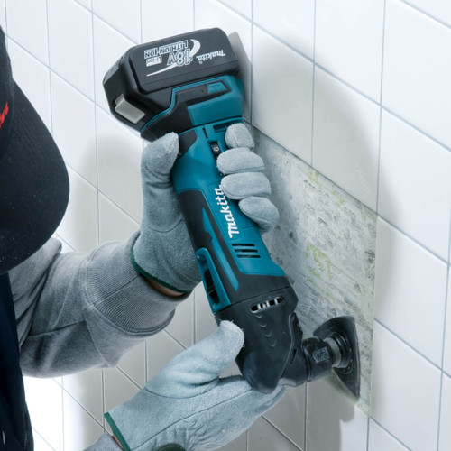 Makita 18V Multi-tool with Accessory Kit - Tool Only