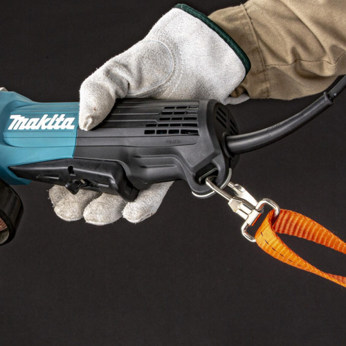 Makita 125mm (5”) Angle Grinder. 1300W. Anti-restart. soft start