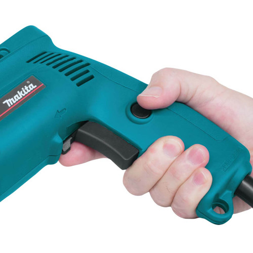Makita 10mm (3/8”) Variable Speed Drill. 530W