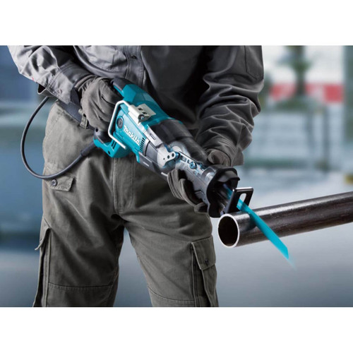 Makita Variable Speed Recipro Saw. 1.250W