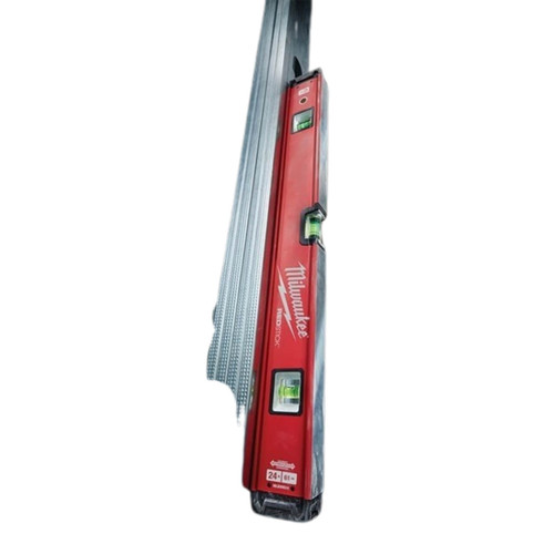 Milwaukee Redstick 600mm Magnetic Box Level