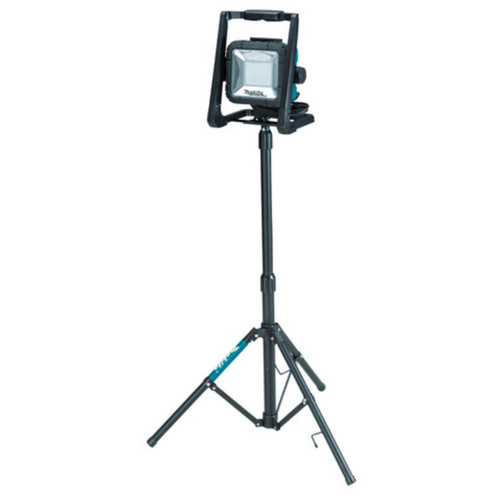 Makita 18V LED 750lm Work Light - Includes DML805 and tripod - Tools Only