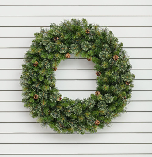 30" Hardneedle Wreath 140T