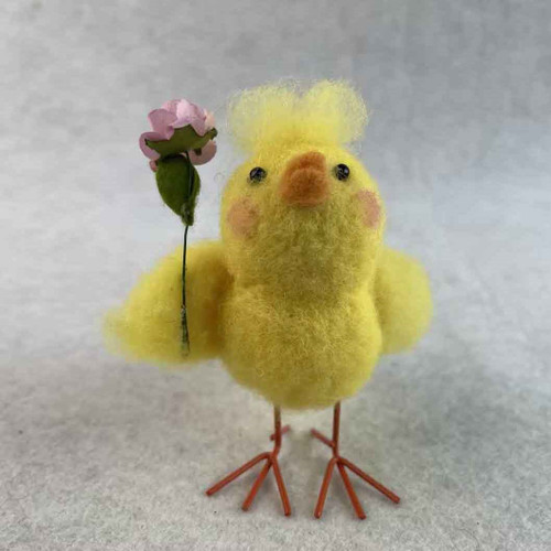 Felt Chick with Flower 8x6x11cm