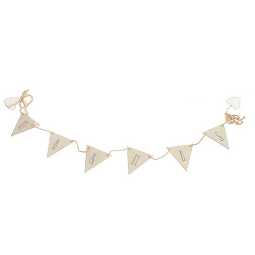 Love Story Wooden Bunting Mr & Mrs