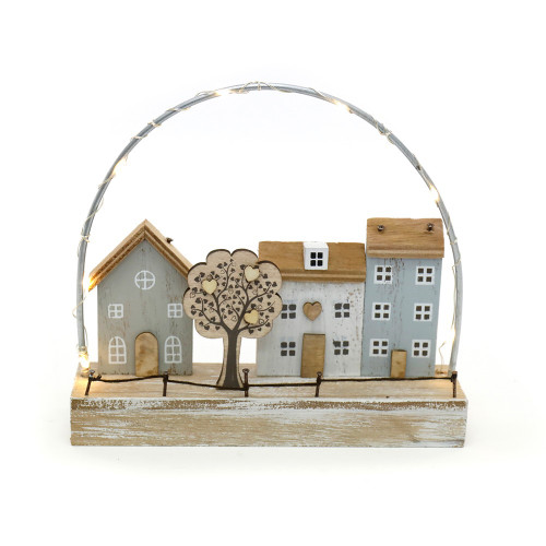 20Cm Led Wooden House Scene