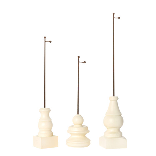 Cream mini gallery display bases