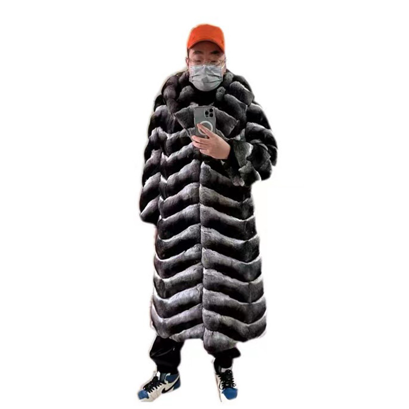 Men's Chinchilla Fur Coat: Luxury Outerwear for Him