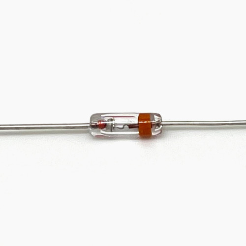 D9V (Д9В) Soviet Germanium Diode, available at Pedal Parts and Kits
