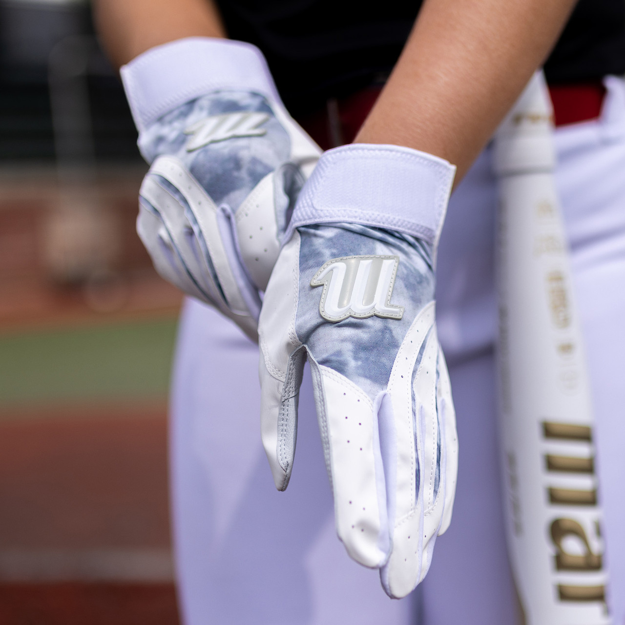 Iris Fastpitch Batting Gloves