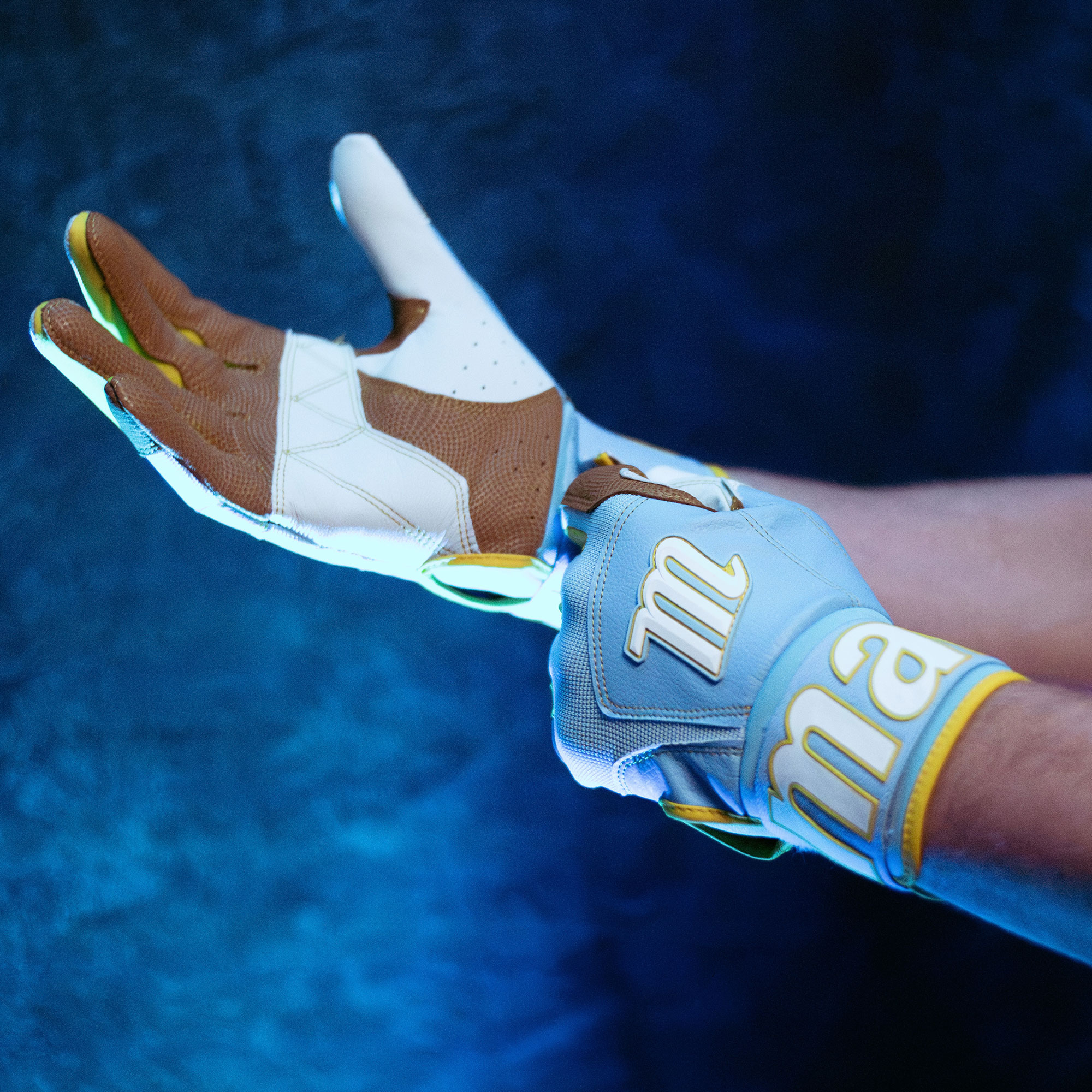 Marucci Blacksmith Wrap Batting Gloves - Thumbnail 3