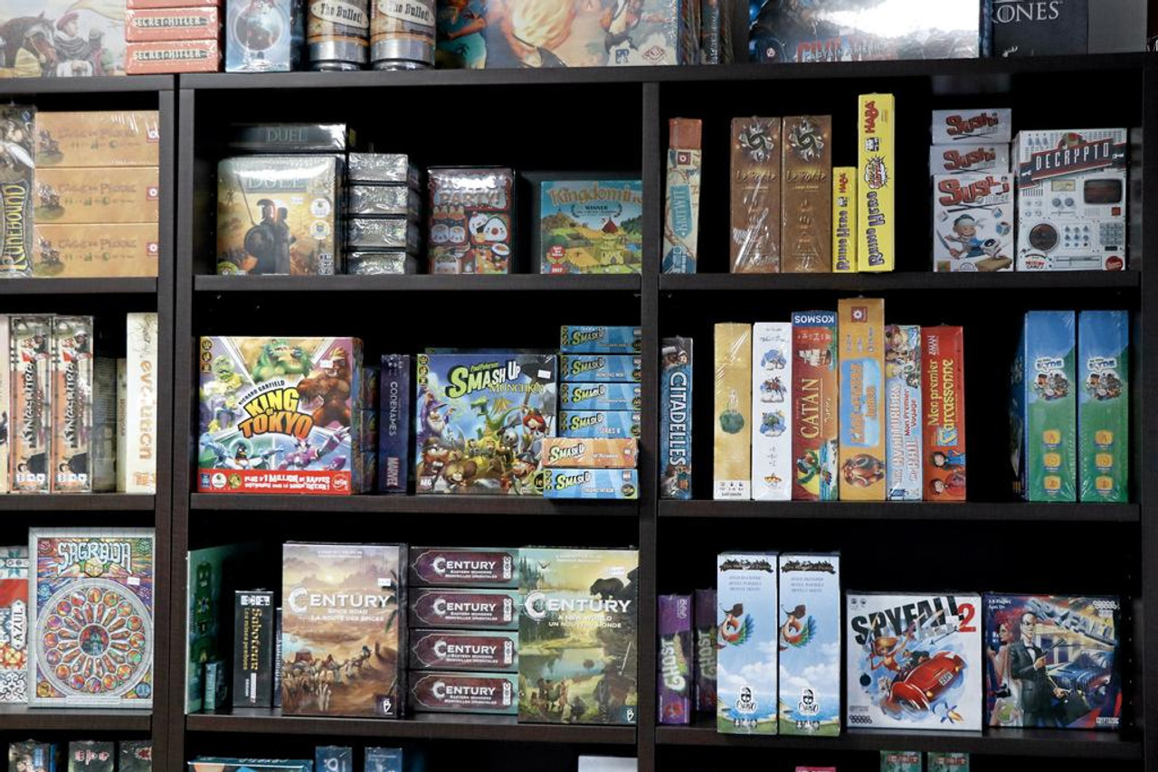 maximizing-your-space-how-to-store-board-games-at-home-gamelandia