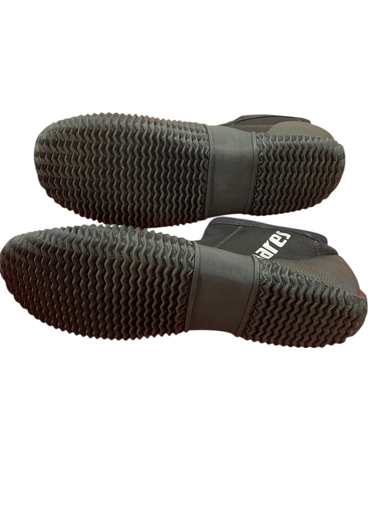 Mares Equator 2mm Boot Scuba Diving Snorkeling Booties Wetsuit Boots USED