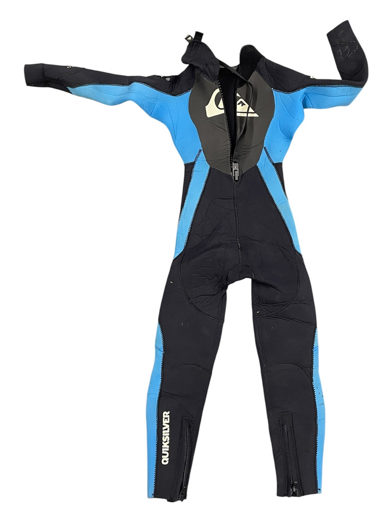 QuikSilver Kids 4/3mm Full Neoprene Wetsuit (USED)