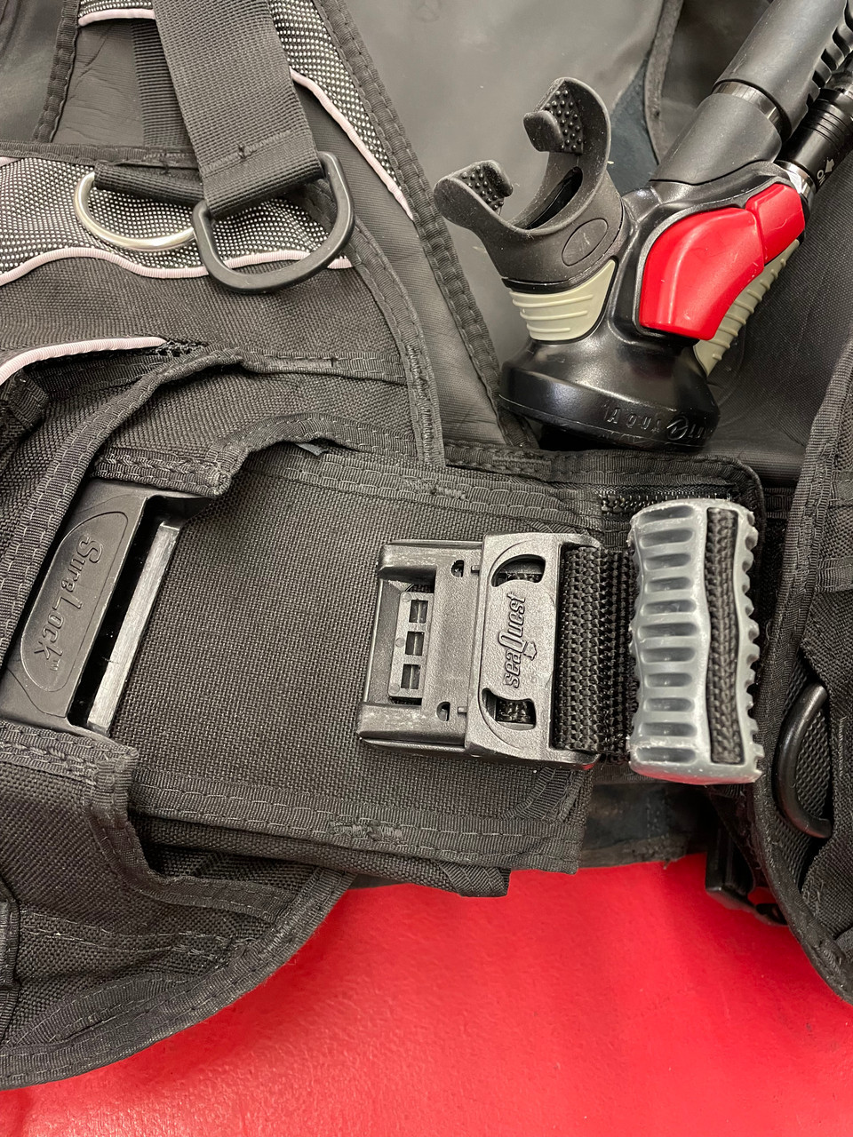 SeaQuest Diva ML Scuba BCD with AirSource – Used Buoyancy