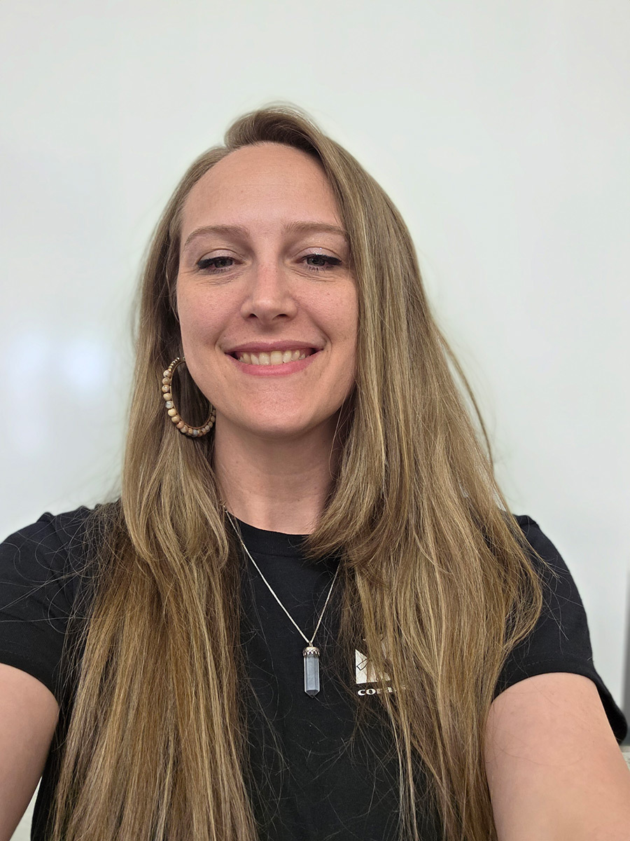 Lindsay at Coral Sea Scuba dive shop in Grants Pass Oregon