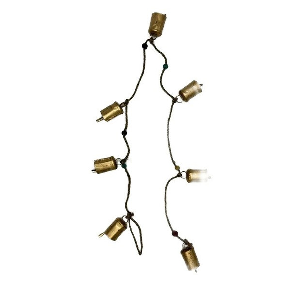 969 8 BEAD AND BELL ON STRING 113x4x4cm