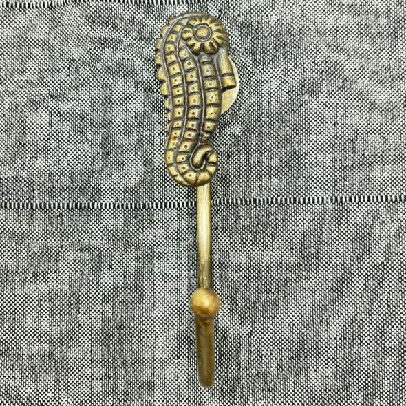 12643 MAN B/F SEAHORSE HOOK HANGER  14cmX3cmX6cm