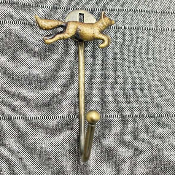 12649 MAN B/F FOX HOOK HANGER   13.5cmX7cmX6cm