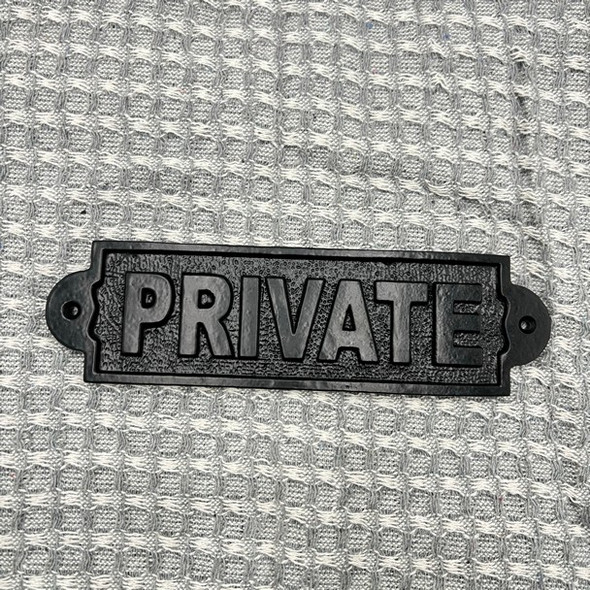 11430 PRIVATE METAL PLAQUE K?ÿAS-3057 22x6x1cm