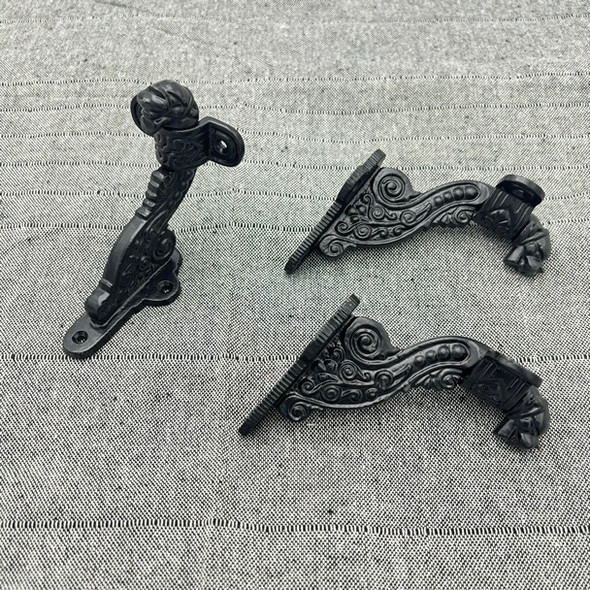 11449 2 PC BRACKET INTRICATE FINISH AS-870 10x4x8cm