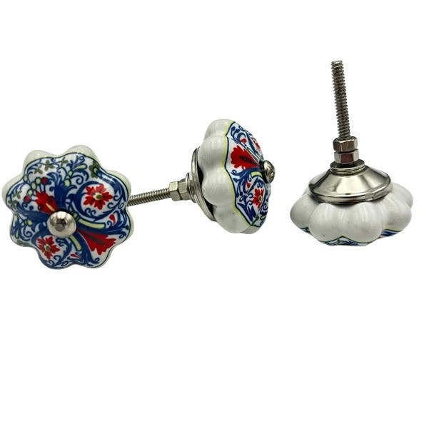 17063 PUMKIN WHITE & BLUE DOORKNOB WITH 3 WHITE RED SPOT 7x4x4cm