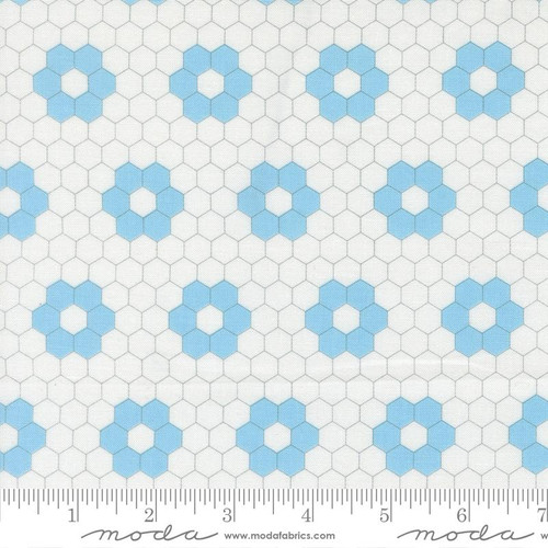 Moda Fabric - A Cat Named Stitch - Camille Roskelley - Quilted Blenders Hexagons Geometric - Cream Sky #55343 22
